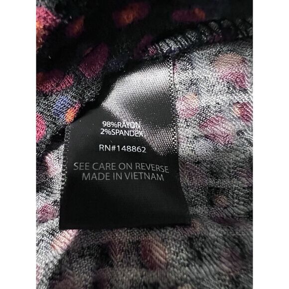 Torrid Crinkle Gauze Cold Shoulder Tie-Front Top Pebbles Plus Size 3 EUC! - Picture 7 of 9